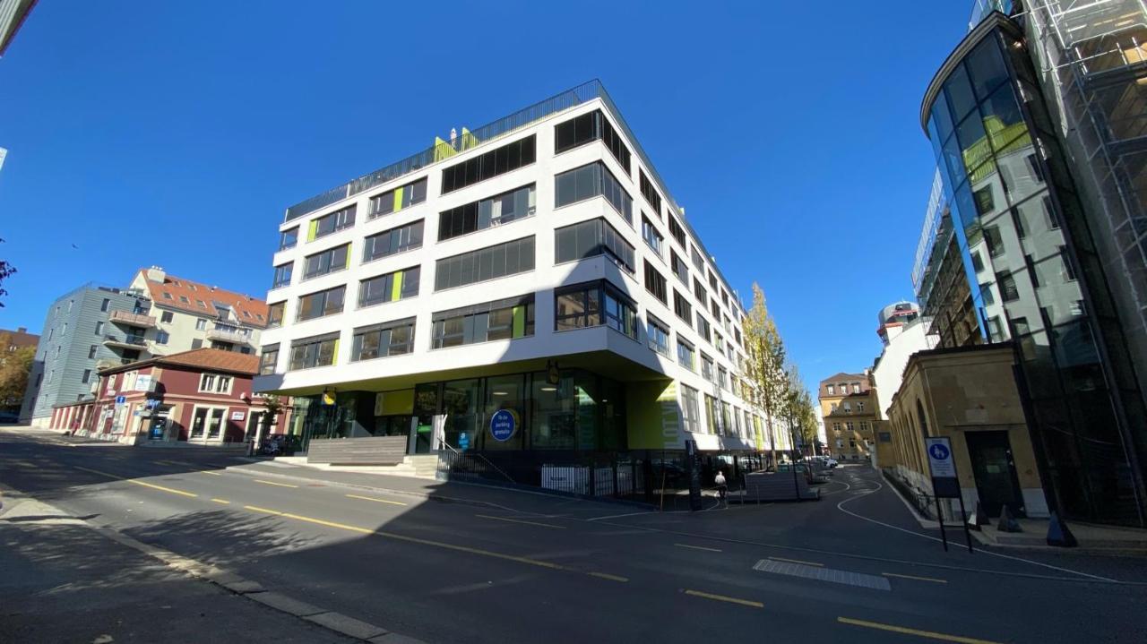 Superbe Modern Apartment In City Center La Chaux De Fonds Exterior foto